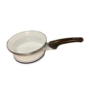 Sanko Ware Classic Series Porcelain On Steel Cookware 1.75 Qt Pot 1970s Vintage